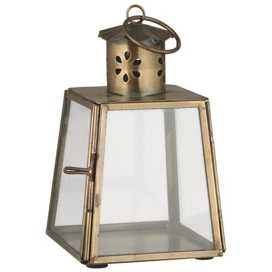 Lekker, liten lanterne i glass og metall fra Ib Laursen. Lykten måler B: 7 H: 12 L: 7cm.