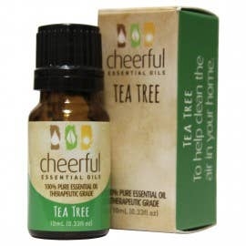 Tea Tree Oil er et kraftig immunstimulerende middel som kan hjelpe til med å rense luften i et hjem. Tea tree olje er utvunnet fra bladene på tea tree planten. Treet ble navngitt av sjømenn fra det attende århundre, som lagde te som luktet muskatnøtt fra 