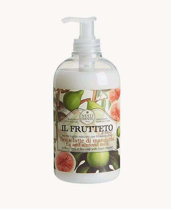 Frutetto Fig & Almond Milk er en beroligende såpe med aktive ingredienser. Den fortyllende duften kan minnes om en vakker frukthage. Såpen er beriket med mandelprotein som fukter huden. 

Naturlig, samt rengjør og renser huden skånsomt og etterlater den m